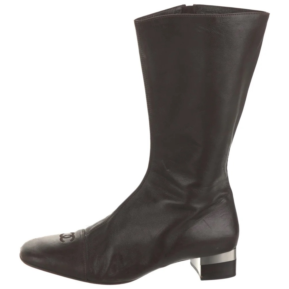 Chanel
Vintage Interlocking CC Logo Sock Boots
Women's Size: 12 | IT 42